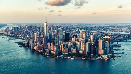 Saldi di fine stagione per volare nel mondo