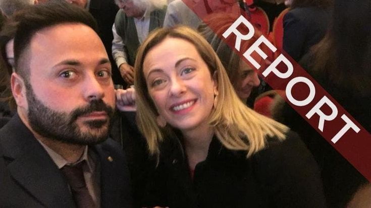 La foto del pentito dei Senese con Meloni. Report rivela: vicino a FdI