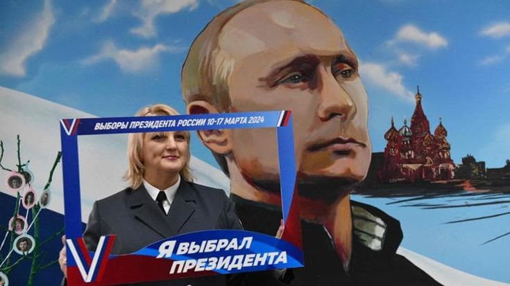 Elezioni in Russia, il sondaggista del Centro Levada: “I russi stanno con Putin. Merito del conflitto con Kiev e dell’economia”