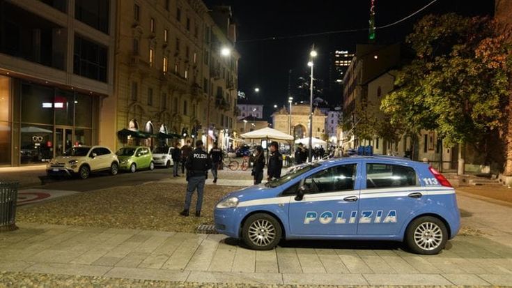 Due ragazze denunciano uno stupro con lo stesso modus operandi: arrestato un pr di discoteche