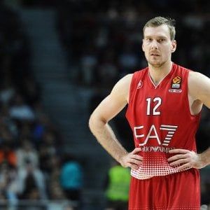 Basket: Milano perde Dragic, Venezia riabbraccia Stone