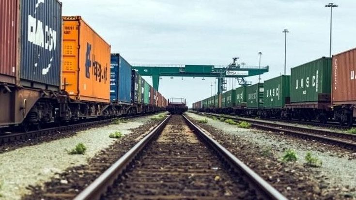 Porti, Genova rincorre il treno: “Solo così si sfida il Nord Europa”