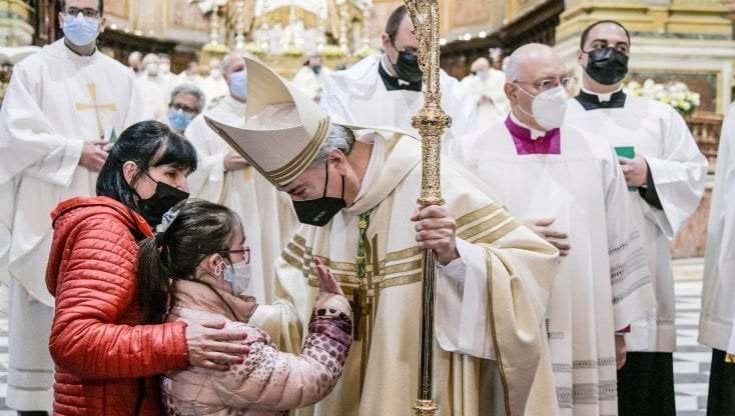 31 dicembre: l'arcivescovo Battaglia con i detenuti a Poggioreale