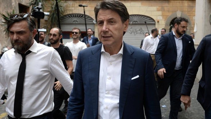 Draghi e la sofferenza solitaria. Manca Grillo alla resa dei conti  