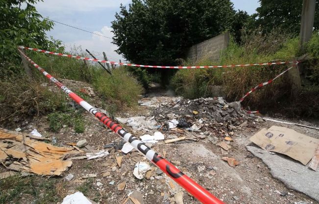 Uomo ritrovato ucciso e carbonizzato a San Pietro a Patierno