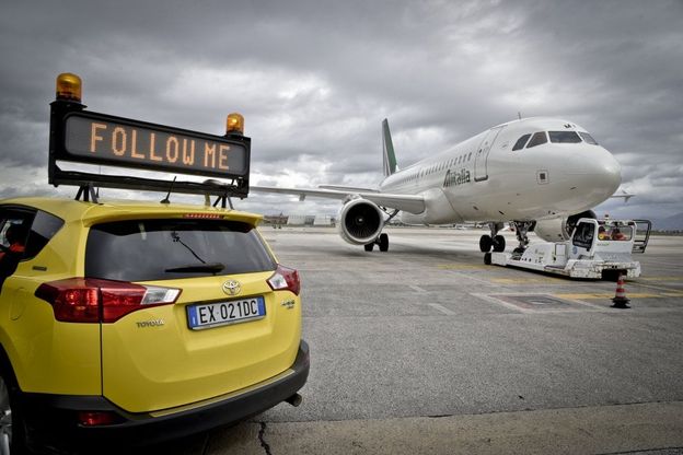 Napoli batte Milano e Roma: è l'aeroporto con meno ritardi per le festività natalizie