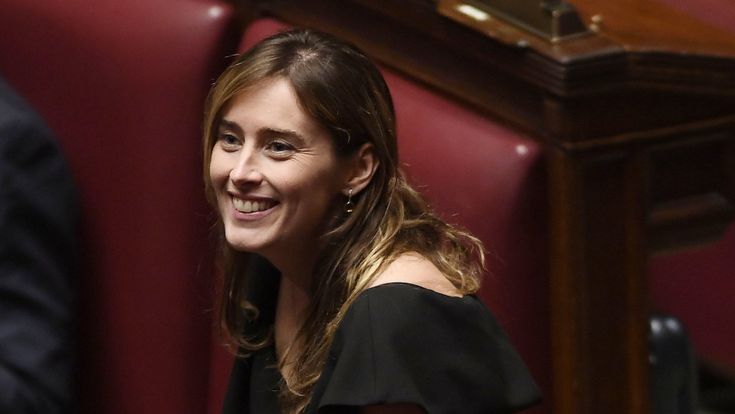 Maria Elena Boschi: “È la crisi la priorità non la legge elettorale. Io nel governo? No, grazie”