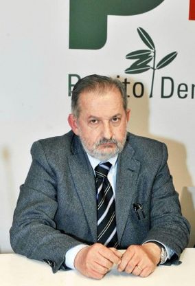 Pd, si dimette capogruppo<br />"Ma nessuna spesa personale"