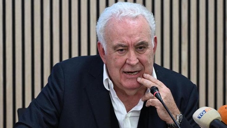 Santoro lancia la sua colomba bianca per le Europee: “Porte aperte a tutti i pacifisti”