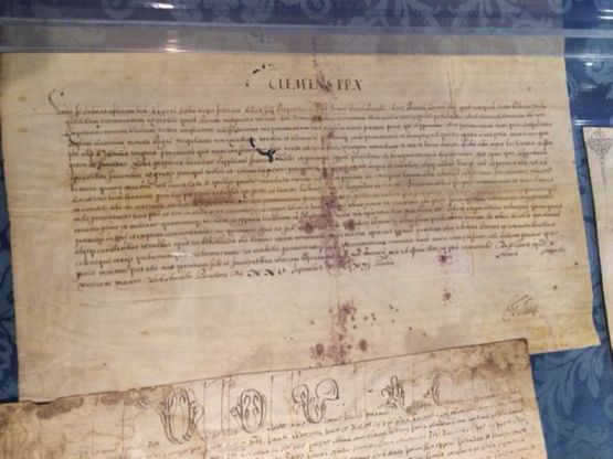 Trani, l'Fbi riporta a casa le pergamene del 1300