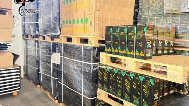 “Droga del palloncino”, sequestrate 8 mila bombolette: in vendita come spray per aromatizzare dolci
