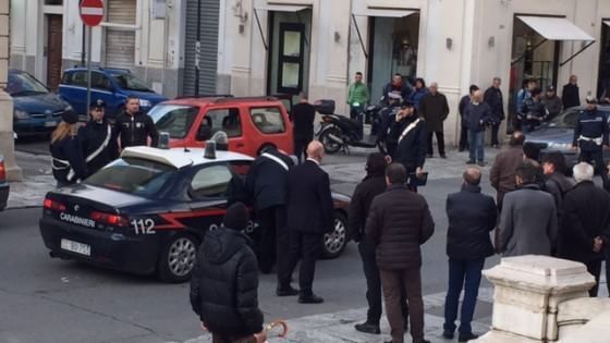 Reggio Calabria, uomo spara in aria davanti a sede congresso Magistratura democratica