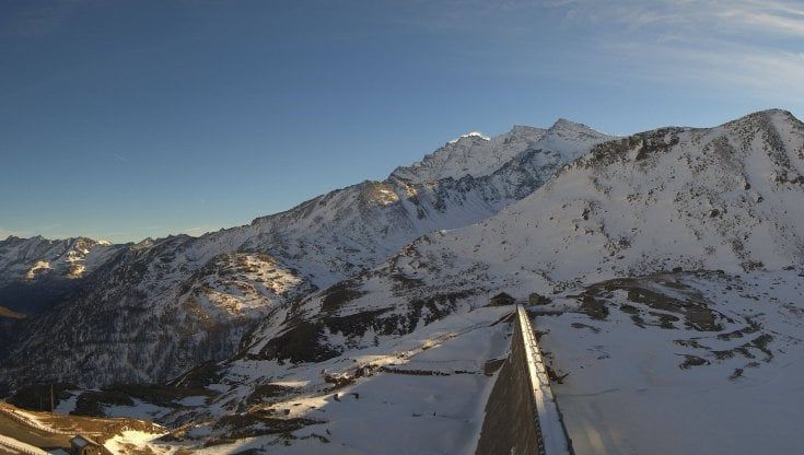 La neve si scioglie in fretta: è corsa contro il tempo per frenare la siccità
