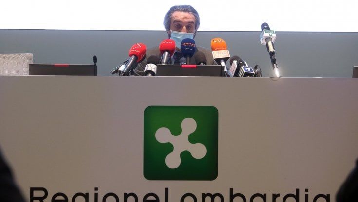Lombardia zona rossa, i dubbi dei sindaci sui dati della Regione: "La mappa dei contagi non funziona, registrati anche i già guariti"
