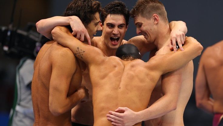 Olimpiadi di Tokyo, gare e risultati di oggi 26 luglio. Garozzo argento nel fioretto. Il nuoto esalta l'Italia: 4X100 sl argento, Martinenghi bronzo. Bacosi argento nello skeet