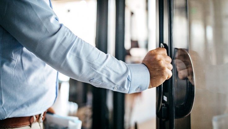 Anche in Italia è boom di dimissioni volontarie dal lavoro nel post-pandemia 