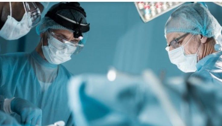 Primo parto al mondo di una donna con la sindrome di Alstrom
