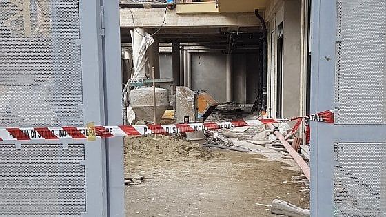 Torino, a 83 anni lavora su un'impalcatura: precipita e muore