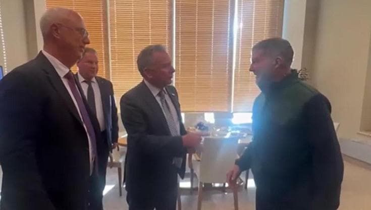 Mosca, Witkoff all'americano  Hubbard catturato in Ucraina e oggi liberato: "Putin ti fa gli auguri"