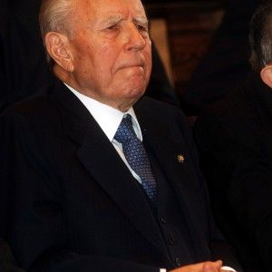 Ciampi, bollettino medico: situazione seria, ma stabile