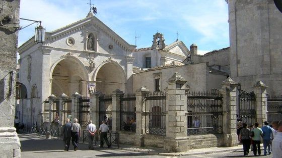 Terremoto, in Puglia un mese di visite guidate nei luoghi dell'arte: il ricavato al museo di Amatrice