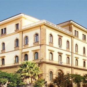 Caltanissetta, raid al palazzo arcivescovile. Tagliati i tubi d'acqua