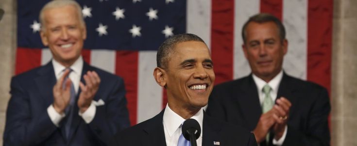 Obama annuncia "l'anno della svolta" e sfida il Congresso