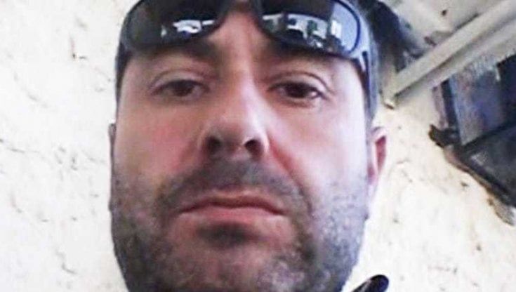 Omicidio a Tarquinia, professore universitario trovato morto in auto. Perquisizioni nella notte
