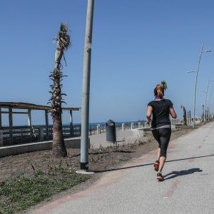 Liguria, pronto il decreto della Regione, si tornerà a fare sport e apriranno altri negozi