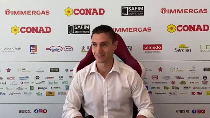 La scelta di Alessandro: “Basta calcio, mi ritiro: meglio l’economia”