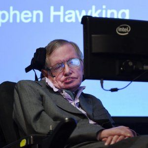 Provata teoria buchi neri: Hawking, il Nobel è più vicino