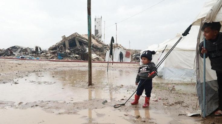 Gaza, “Qui si continua ad uccidere e a impedire agli sfollati di tornare dove erano stati cacciati”