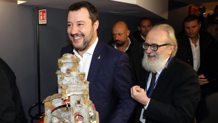 Lega, Salvini contro i giudici: “Attaccano il popolo. Processateci tutti”