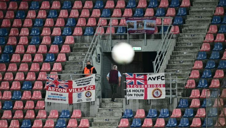 Pugni a steward e agenti, daspo per due tifosi dell’Aston Villa