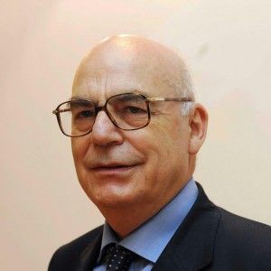 Salvatore Natoli: "Inseguendo la longevit&agrave; perdiamo il senso della vita"