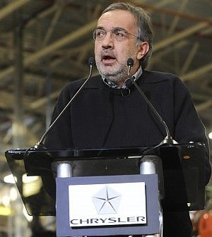 Fiat abbassa gli obiettivi per il 2013.Continua braccio di ferro con Veba