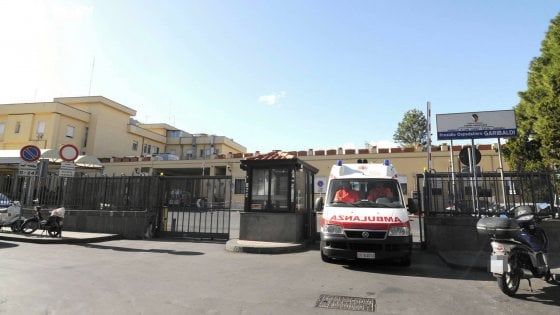 L'incidente in Kenya: in prognosi riservata una delle due siciliane ferite