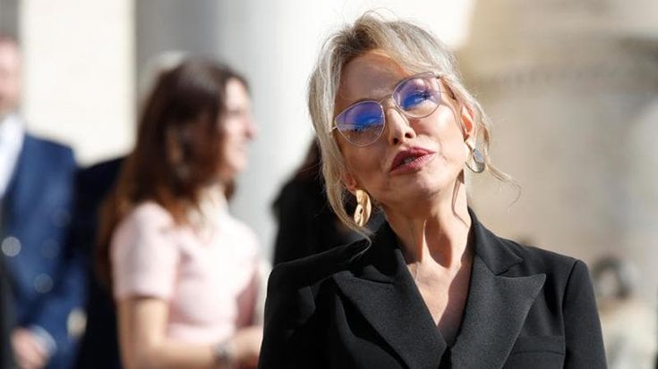 Ira di Marina Berlusconi: “Attacchi contro di me cavernicoli e patriarcali”
