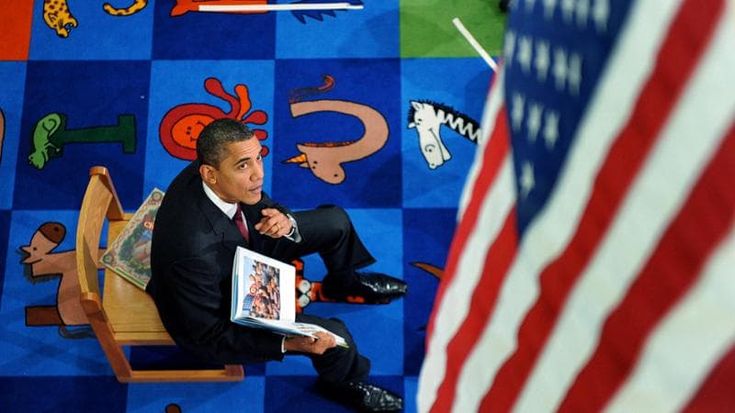 Obama, il presidente dei lettori forti: ora lancia un podcast sui libri
