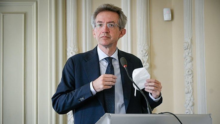Sardine, scrittori e politici. Nasce "Mille colori", un progetto politico per sostenere Manfredi