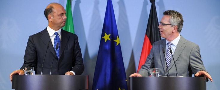 Migranti, lettera di Alfano e Germania a Commissione Ue: "Serve sistema registrazione"