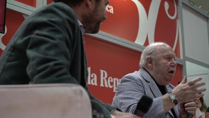 Salone del libro, Banfi: "Prossimi progetti? 'Un medico in famiglia' e il cattivo in un film"