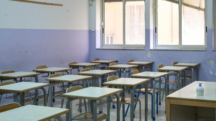 Scuola, al via dal 13 gennaio le iscrizioni al nuovo anno scolastico. Ultimo giorno il 14 febbraio
