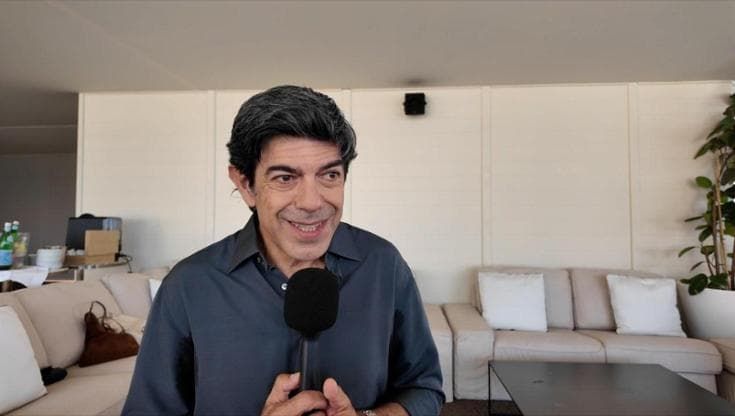 Pierfrancesco Favino a Cannes: "Da anni vogliamo collaborare per avere leggi giuste per il cinema"