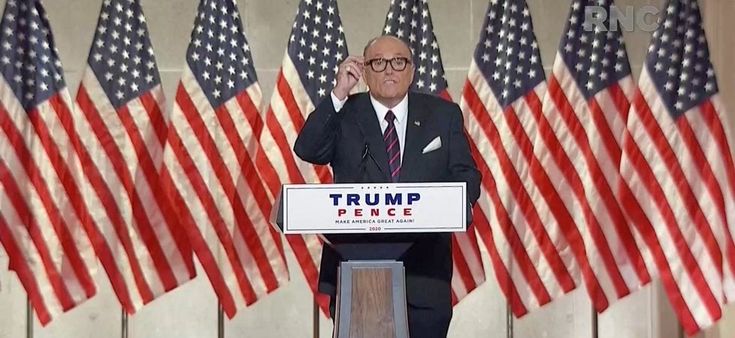 Giuliani: "Con i democratici a New York sono tornate le sommosse, con Biden sarà così tutta l'America"