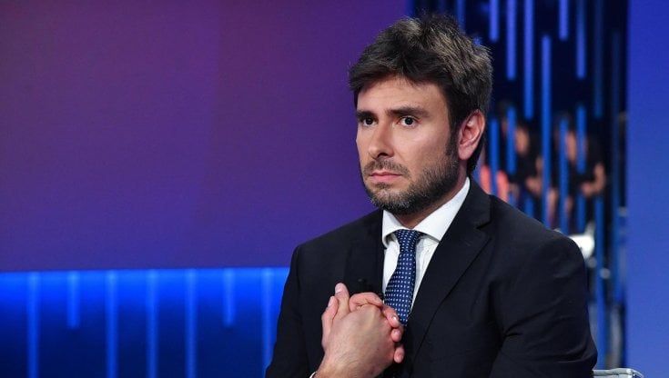  Di Battista ricorda Falcone e attacca Cuffaro su Facebook, l'ex governatore lo querela