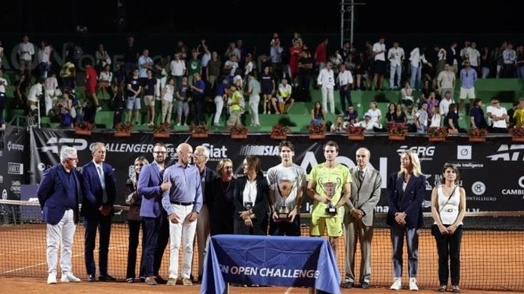 Tennis da brividi: bis di Seyboth Wild, Martinez si arrende