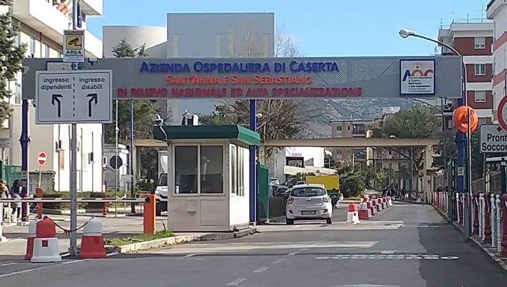 Quindicenne ferito alla testa con pistola del padre: è grave