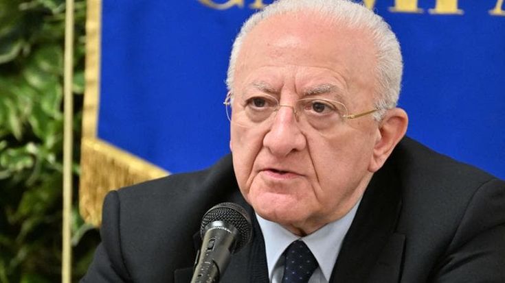 Bradisismo, De Luca: "Chiesto al governo stop a mutui per le famiglie e contributi per le aziende"