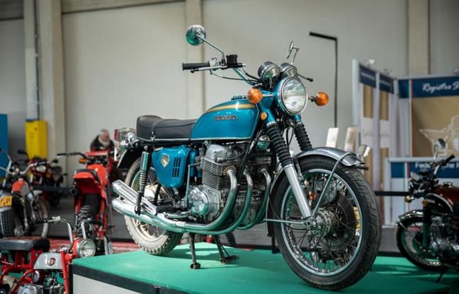 Automotoretrò e Automotoracing, la passione scende in pista